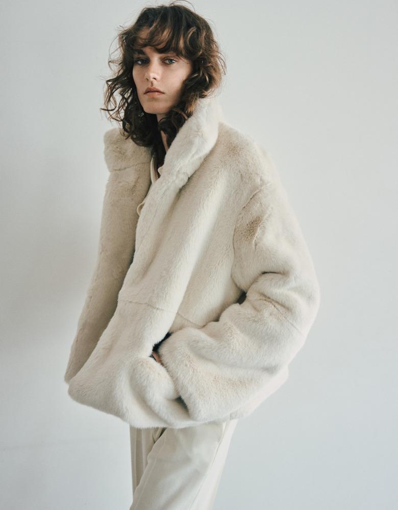 未使用級✨セオリー クルーネックボンバージャケット アウター とろみ アイボリー Theory luxe（セオリーリュクス）公式通販サイト